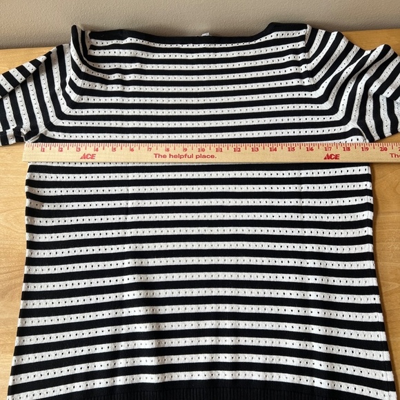 PER SE SWEATER L STRIPED VEGAN LEATHER DETAIL EYELET CASUAL OFFICE PREP - Picture 9 of 13